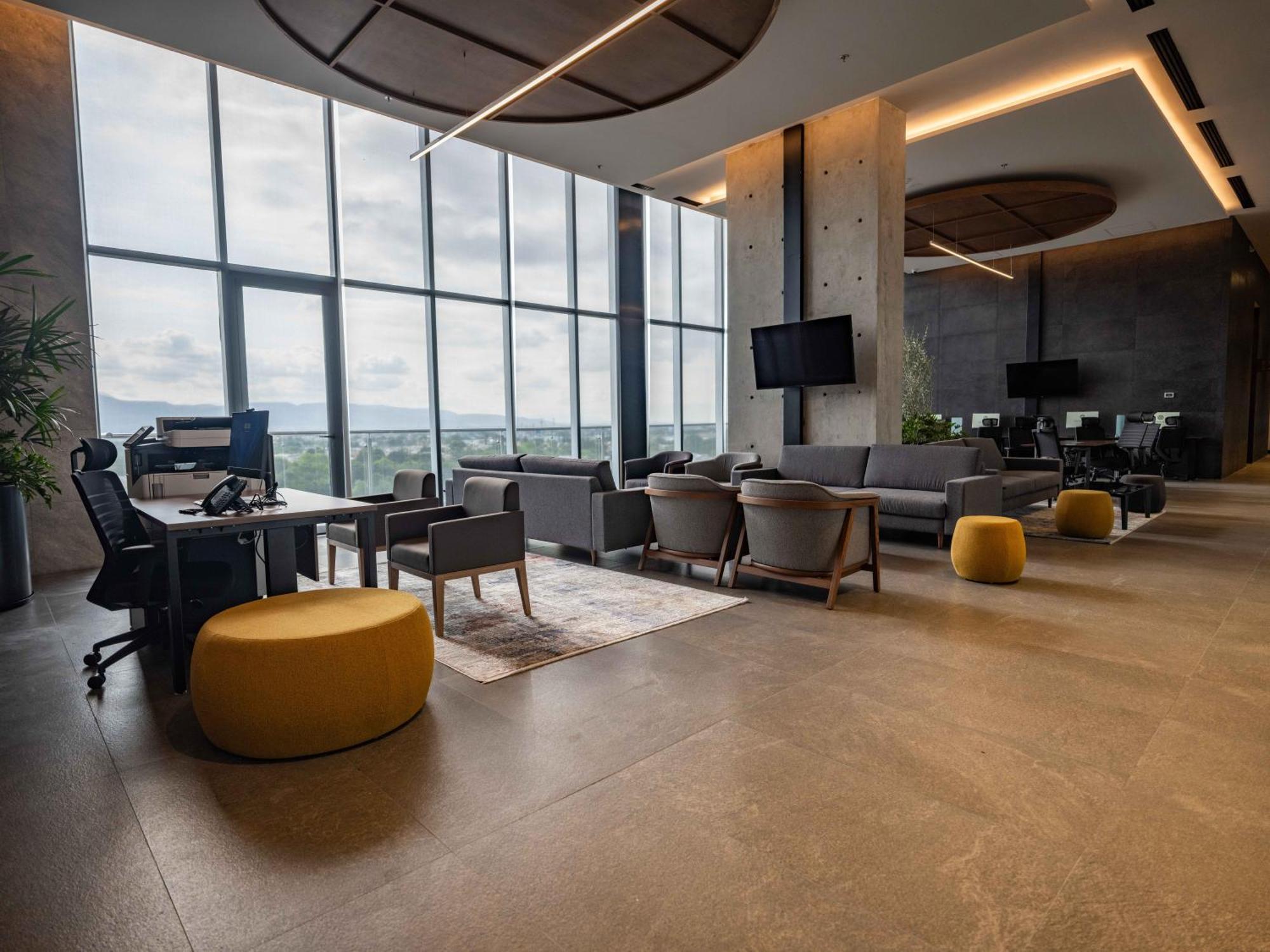 Galeria Plaza Leon Hotel Bagian luar foto